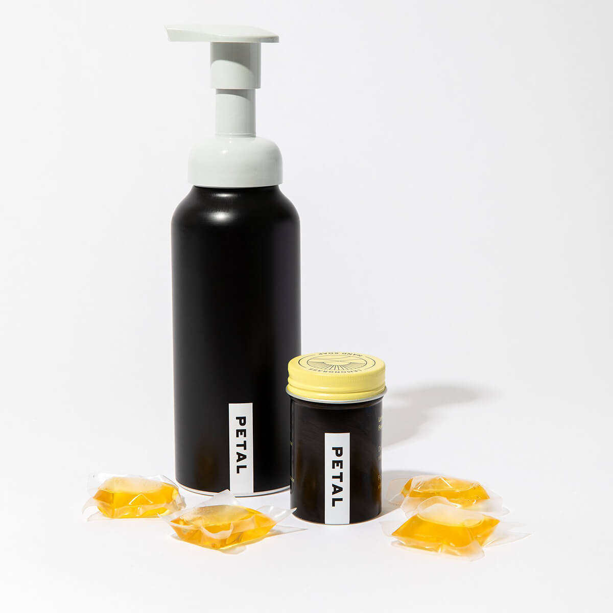 Starter Kit (1 Refillable Bottle + 4 Pod Refills)