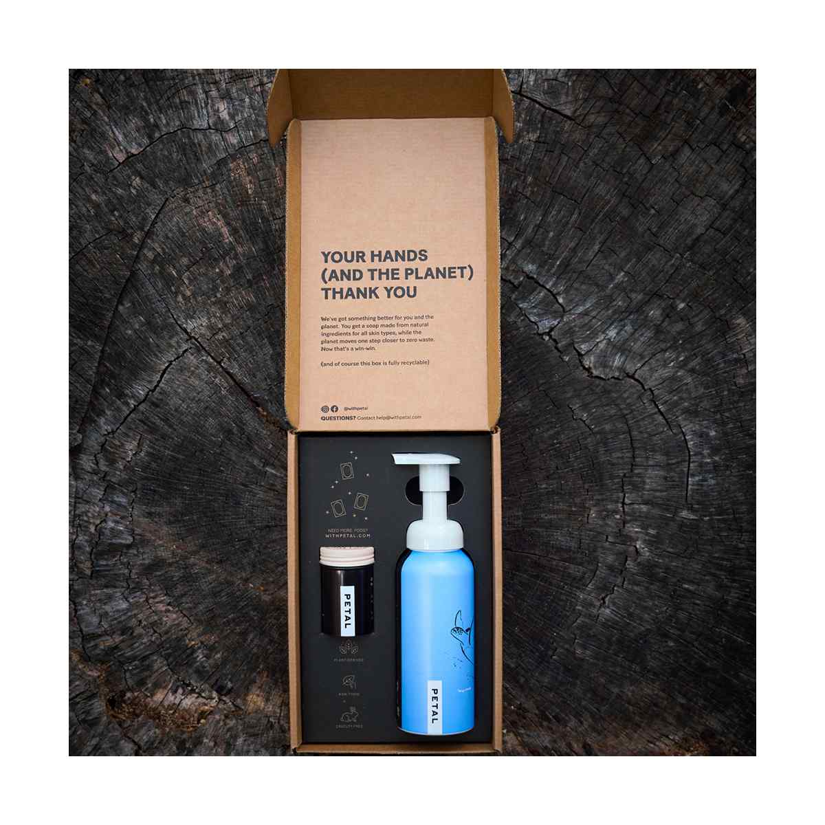 Wyland Starter Kit (1 Refillable Bottle + 4 Pod Refills)